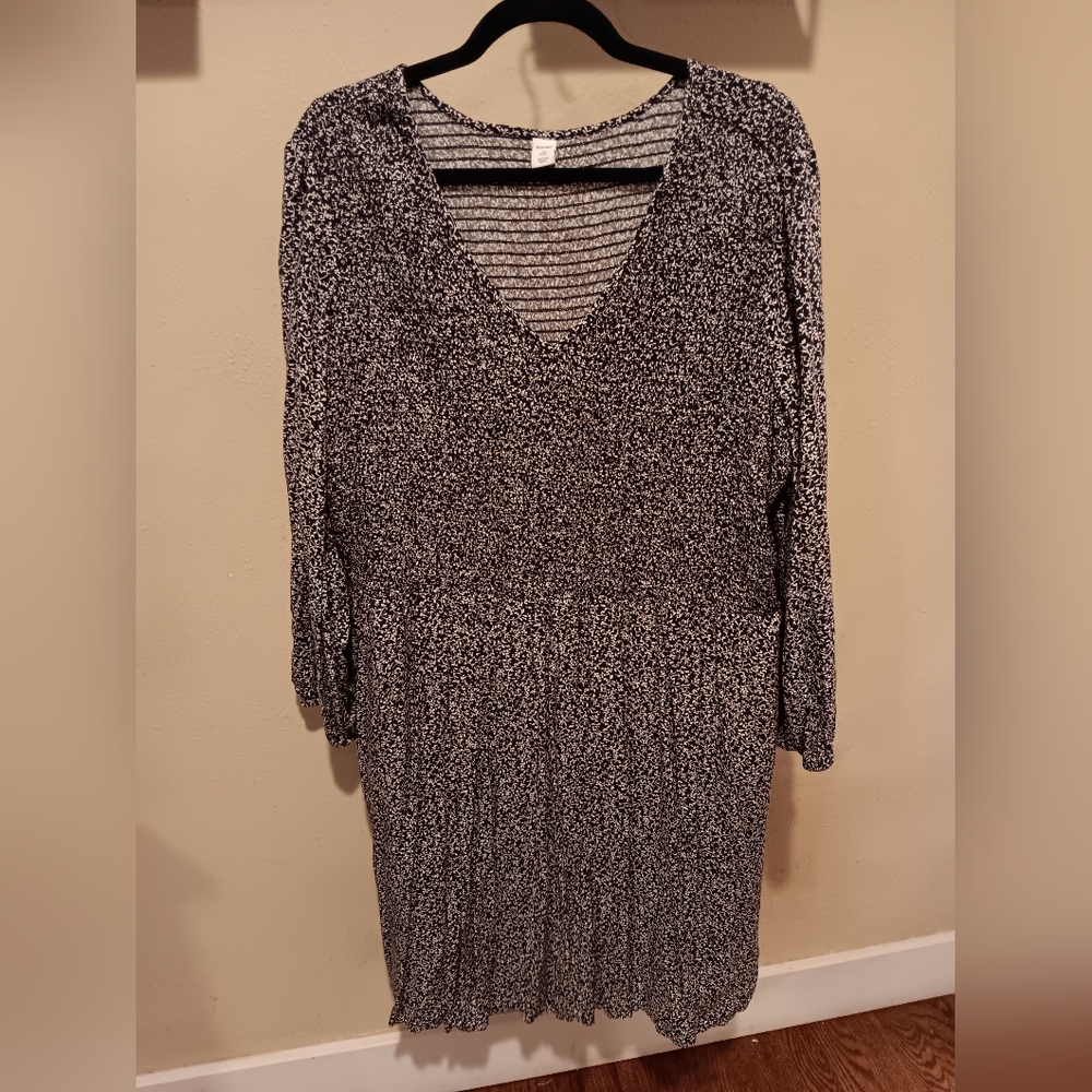 Old Navy Blue Swing Dress with White Flowers #17
